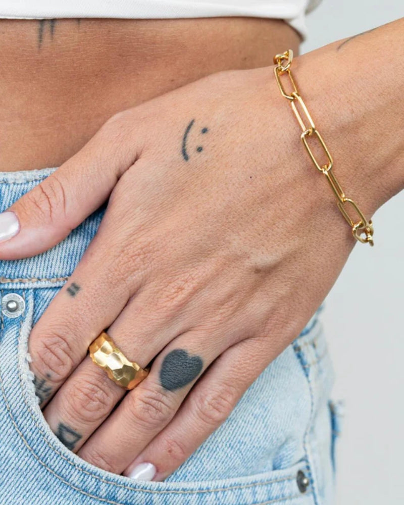 Golden Clip Wristchain