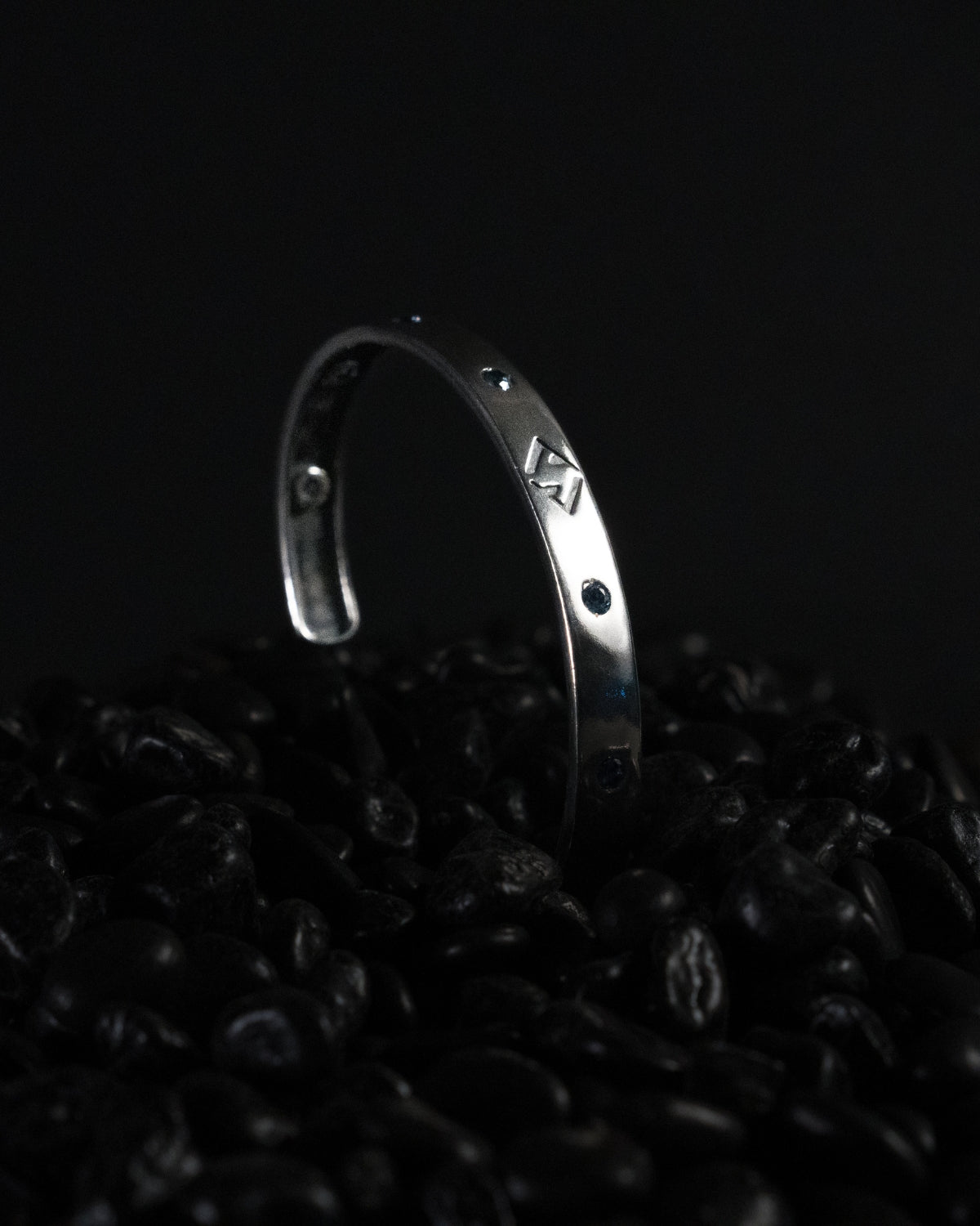 The Bracelet Blue