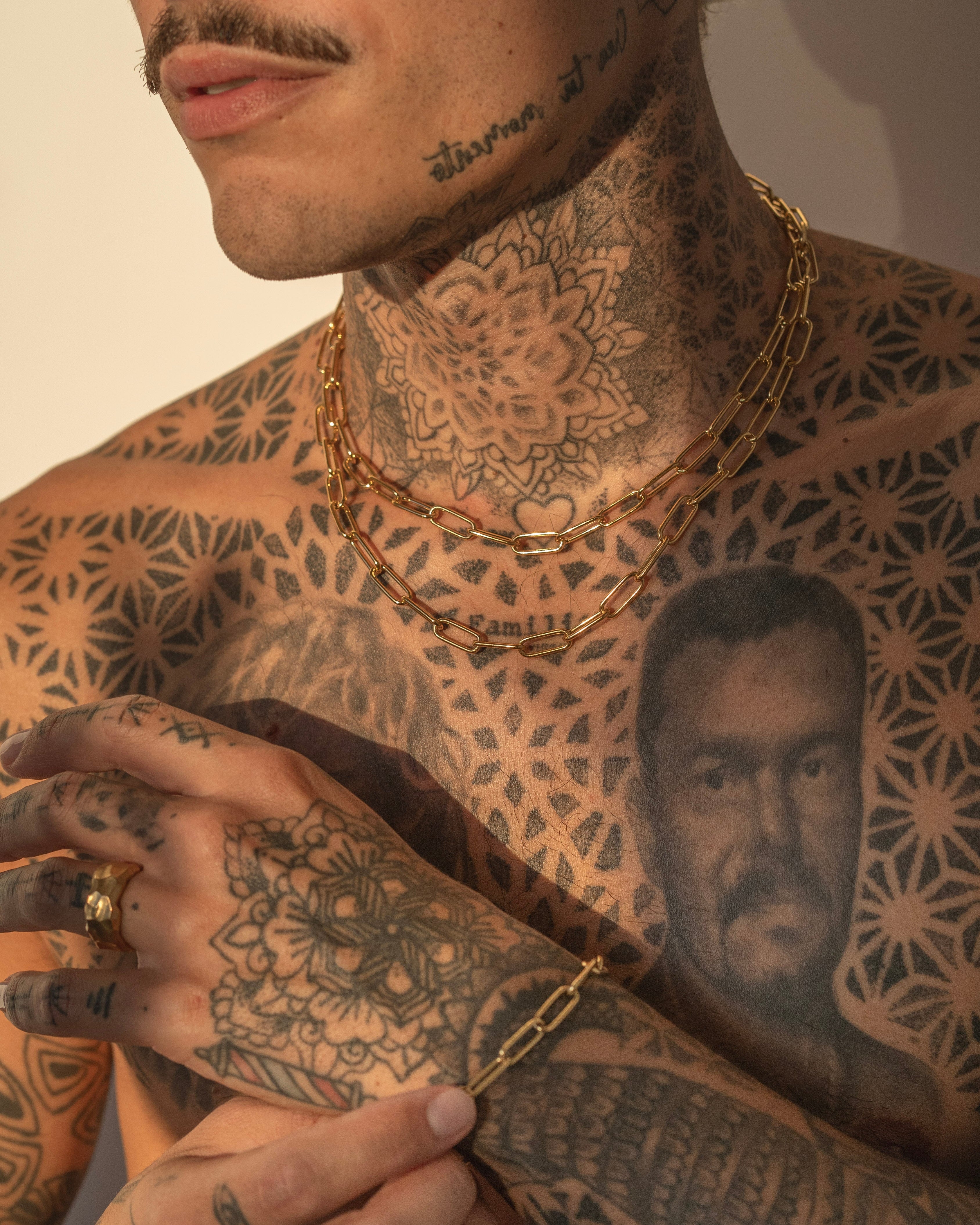 Golden Clip Neckchain