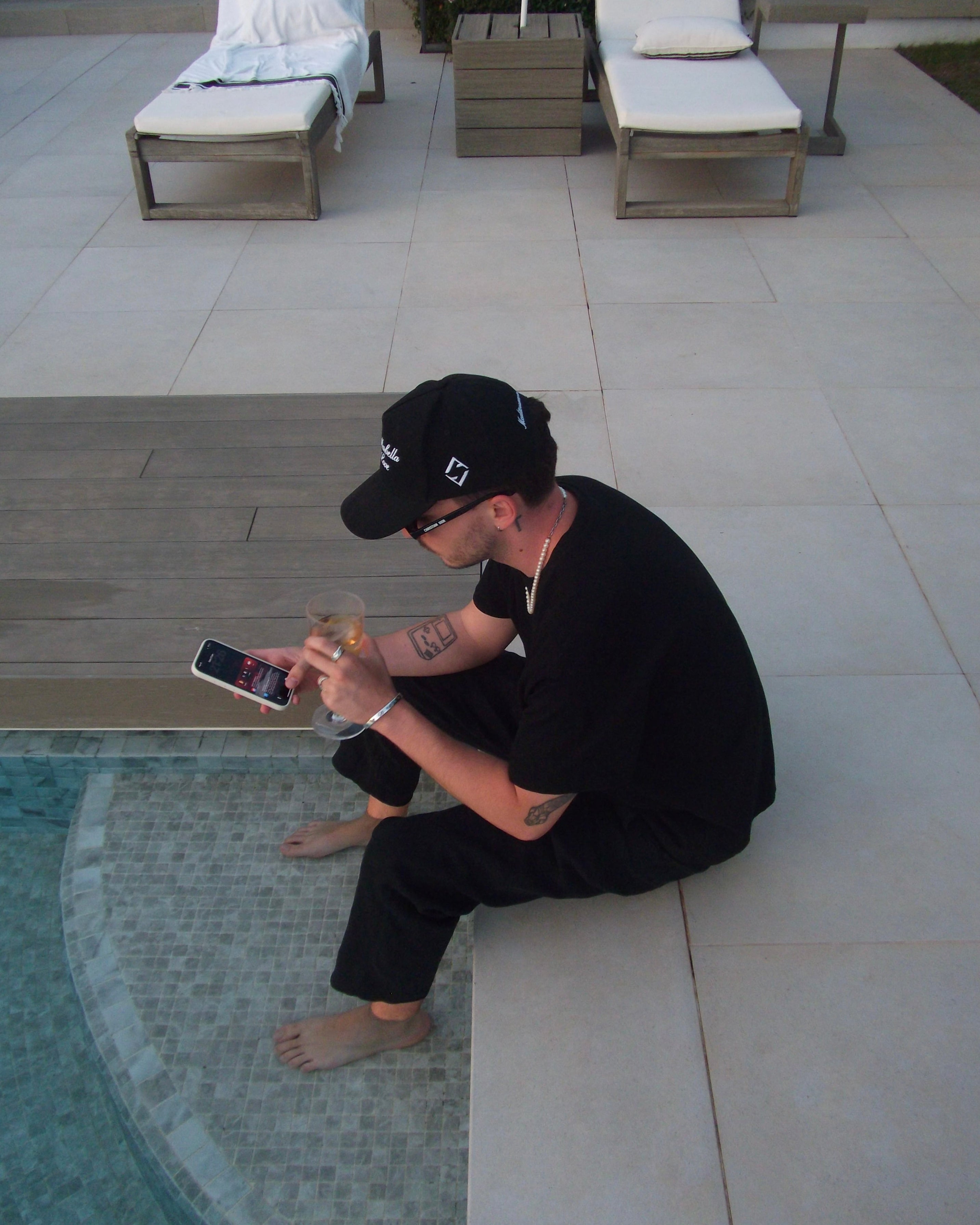 Marbella Black Cap